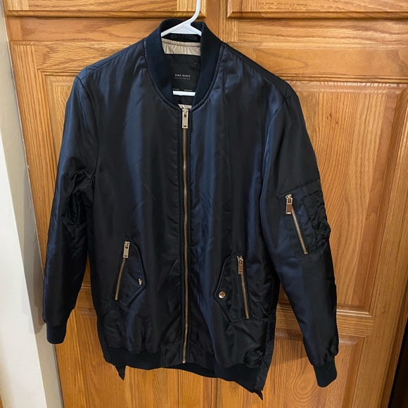 Zara Basic Outerwear - Picture 1 of 4